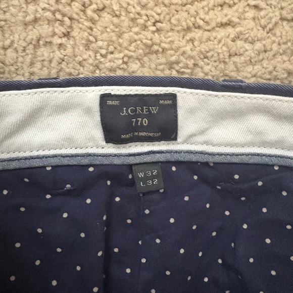 J. Crew Men's 770 flannel lined Navy Blue Pants - Picture 3 of 5